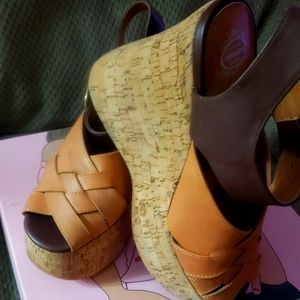 Jeffrey Campbell Wedge Sandal 9.5 M